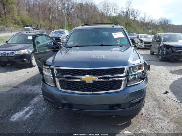 Продажа на аукционе авто 2019 Chevrolet Suburban Lt, vin: 1GNSKHKC8KR406140, номер лота: 44671951