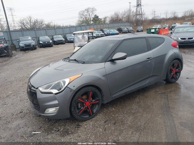 KMHTC6AD0FU228134 Hyundai Veloster Flex