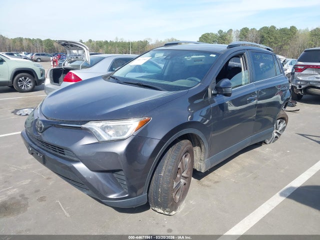 2018 Toyota Rav4 Le მანქანა იყიდება აუქციონზე, vin: JTMBFREV0JJ734939, აუქციონის ნომერი: 44671961