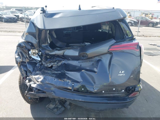 2018 Toyota Rav4 Le მანქანა იყიდება აუქციონზე, vin: JTMBFREV0JJ734939, აუქციონის ნომერი: 44671961