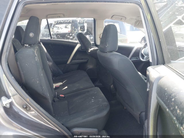 2018 Toyota Rav4 Le მანქანა იყიდება აუქციონზე, vin: JTMBFREV0JJ734939, აუქციონის ნომერი: 44671961