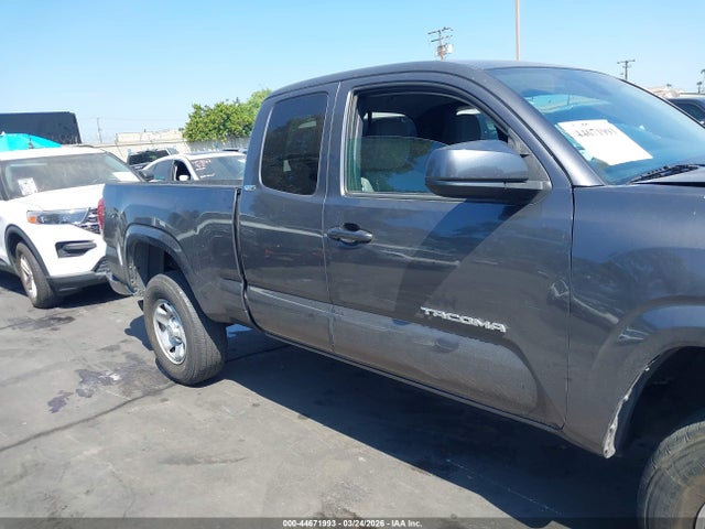 5TFRX5GN4JX112696 Toyota Tacoma Sr5