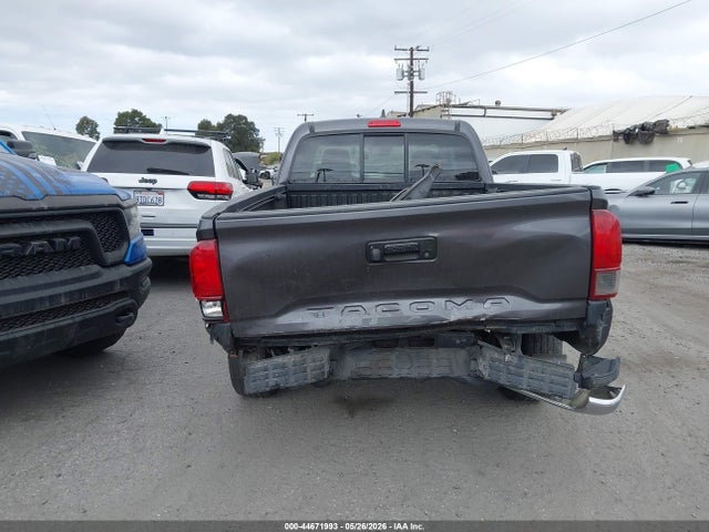 5TFRX5GN4JX112696 Toyota Tacoma Sr5