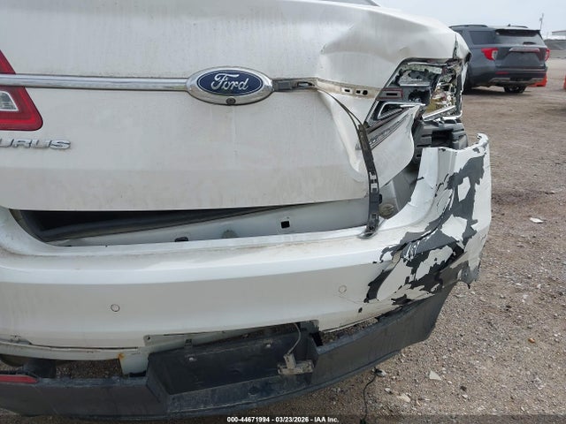 1FAHP2F86GG127978 Ford Taurus Limited