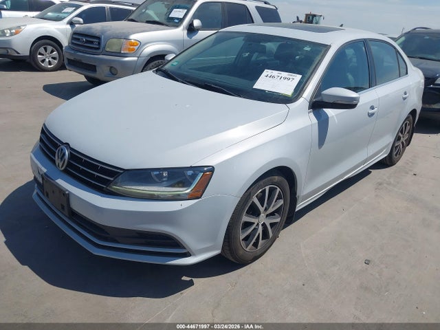 Aukcja sprzedaży 2018 Volkswagen Jetta 1.4t Se/1.4t Wolfsburg Edition, vin: 3VWDB7AJ7JM241092, numer aukcji: 44671997