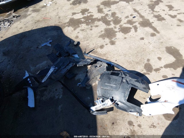 2015 Bmw 320i Xdrive მანქანა იყიდება აუქციონზე, vin: WBA3C3G58FNS75471, აუქციონის ნომერი: 44672018