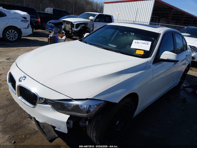 2015 Bmw 320i Xdrive მანქანა იყიდება აუქციონზე, vin: WBA3C3G58FNS75471, აუქციონის ნომერი: 44672018