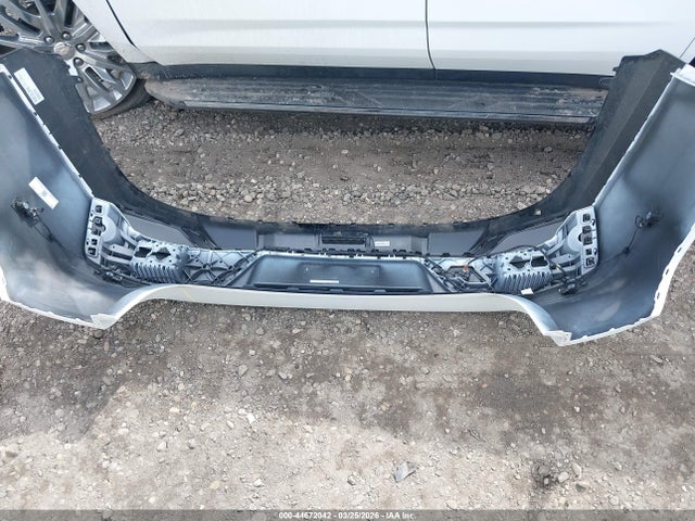 WBA33EH09RCS26407 BMW 740i Xdrive