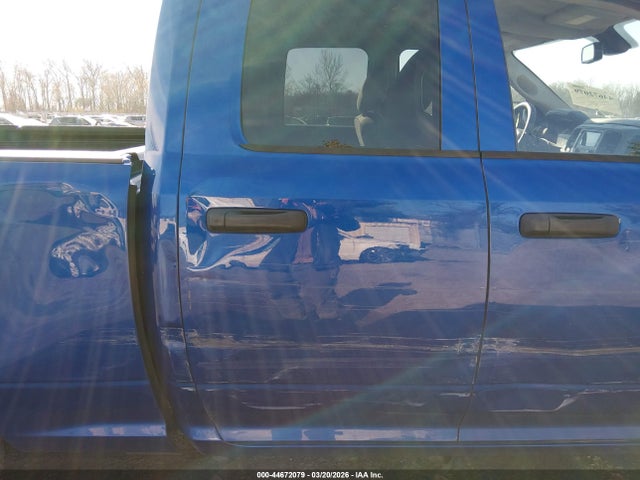 Продаж на аукціоні авто 2019 Ram 1500 Classic Express  4x4 6'4 Box, vin: 1C6RR7FG5KS504469, номер лоту: 44672079