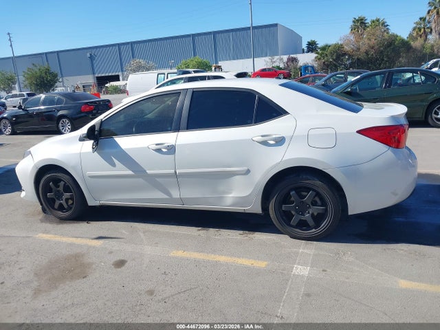 Toyota Corolla Se Special Edition 2017 5YFBURHE1HP649714 Image 14