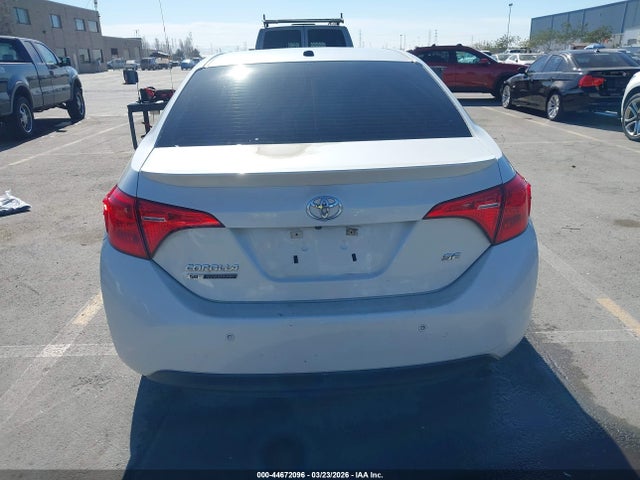Toyota Corolla Se Special Edition 2017 5YFBURHE1HP649714 Image 16