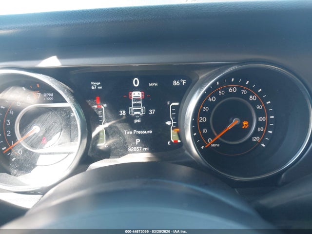 1C4HJXDG9KW632964 Jeep Wrangler Unlimited Sport S 4x4