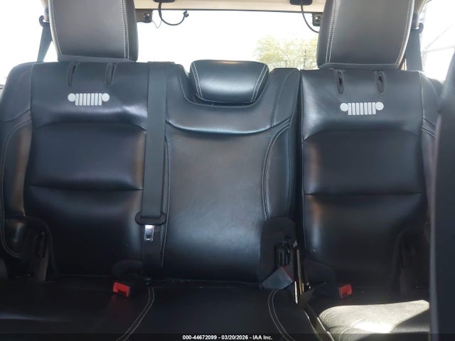 1C4HJXDG9KW632964 Jeep Wrangler Unlimited Sport S 4x4