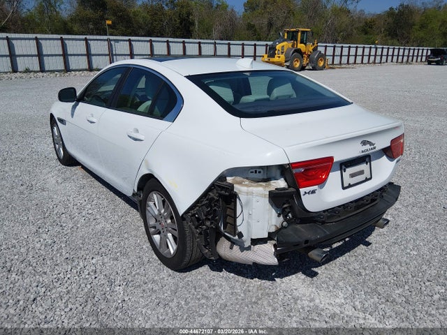 44672107 :رقم المزاد ، SAJAD4BGXHA947466 vin ، 2017 Jaguar Xe 25t Premium مزاد بيع