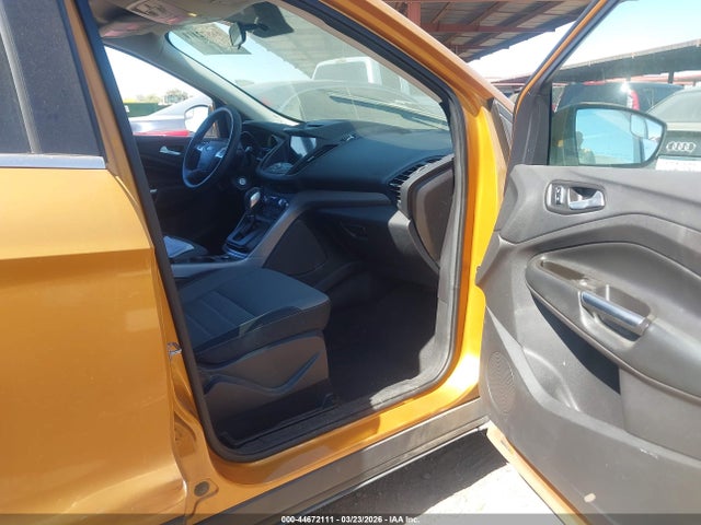 2016 FORD ESCAPE 1FMCU9GX7GUC31243 Photo 4