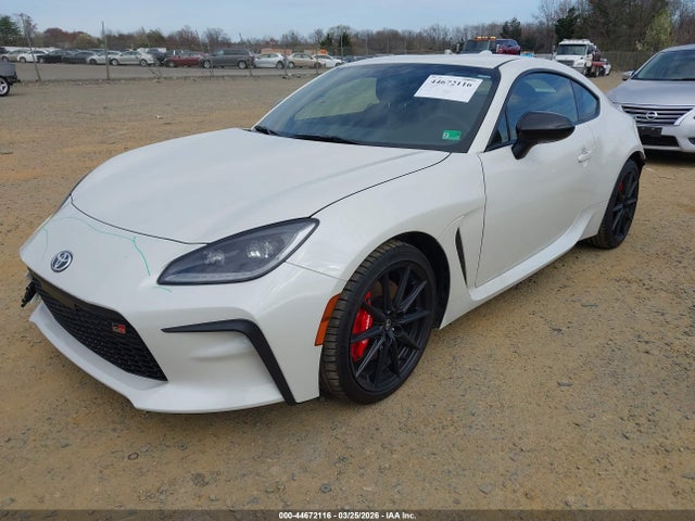2025 TOYOTA GR86 JF1ZNBE17S9757472 Photo 1