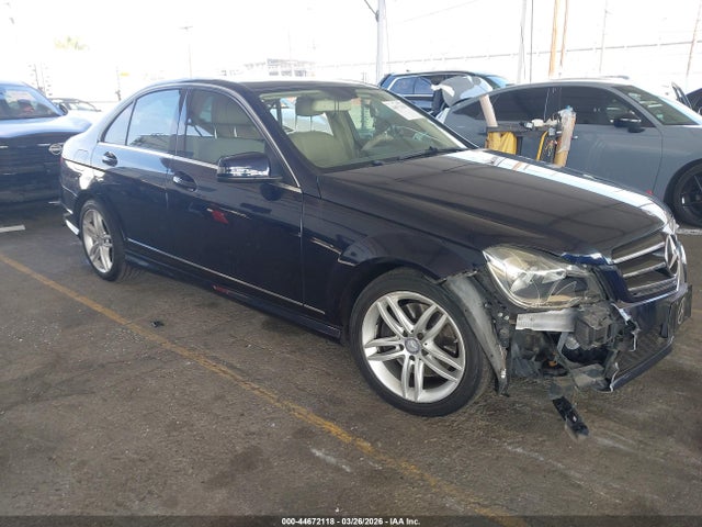 Aukcja sprzedaży 2014 Mercedes-benz C 300 Sport 4matic, vin: WDDGF8AB1EA954629, numer aukcji: 44672118