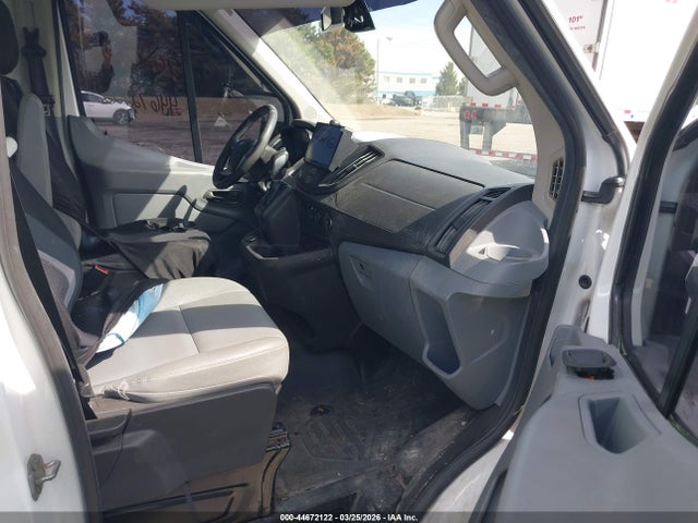 44672122 :رقم المزاد ، 1FDBF8ZM5JKB30904 vin ، 2018 Ford Transit-350 Cab مزاد بيع