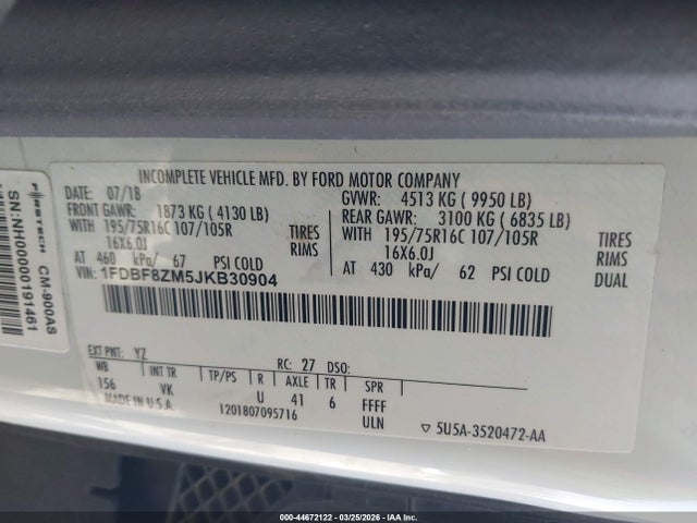 44672122 :رقم المزاد ، 1FDBF8ZM5JKB30904 vin ، 2018 Ford Transit-350 Cab مزاد بيع