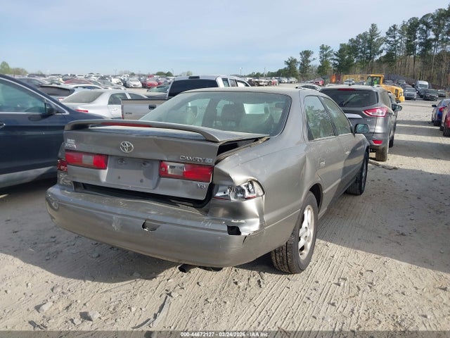 1998 TOYOTA CAMRY 4T1BF22K5WU069913 Photo 3