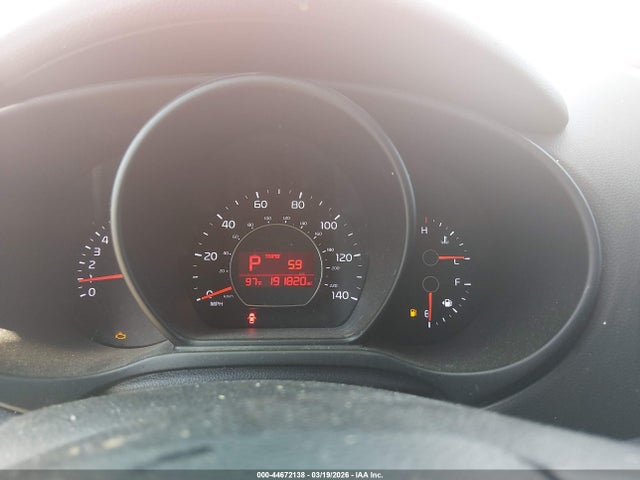 KNDJP3A5XF7816547 KIA SOUL +