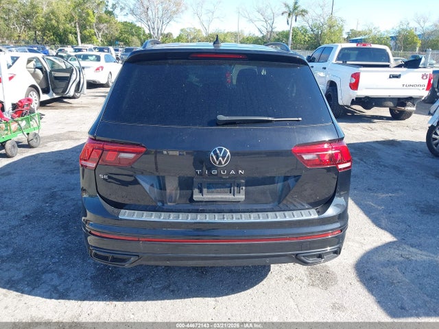 44672143 :رقم المزاد ، 3VVCB7AX0PM098676 vin ، 2023 Volkswagen Tiguan 2.0t Se R-line Black مزاد بيع