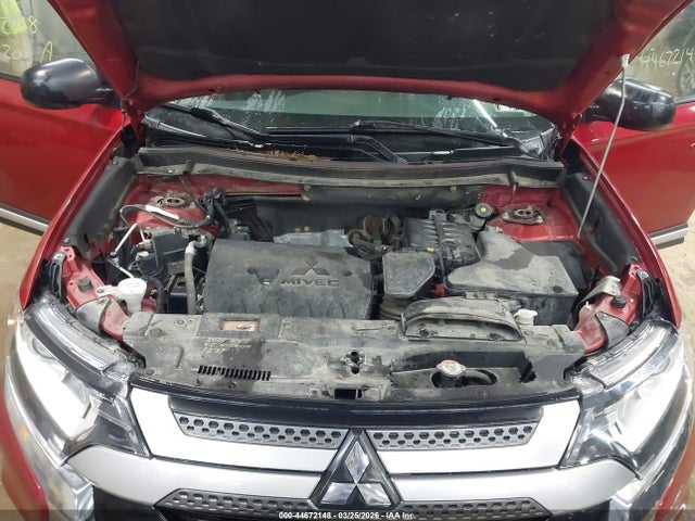 Продаж на аукціоні авто 2020 Mitsubishi Outlander Se/sel/le, vin: JA4AZ3A36LZ040016, номер лоту: 44672148