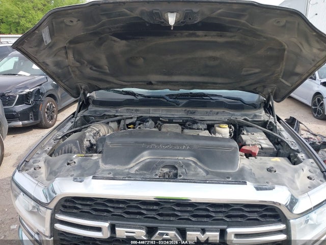 44672163 :رقم المزاد ، 3C6UR5HL0KG683262 vin ، 2019 Ram 2500 Tradesman  4x4 8' Box مزاد بيع