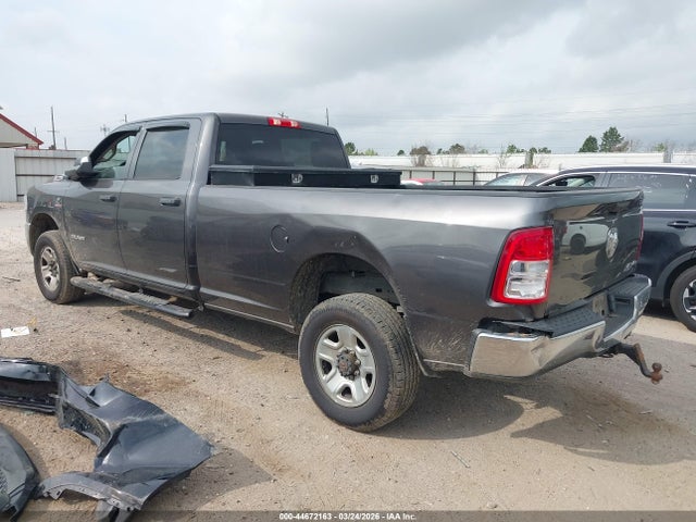 44672163 :رقم المزاد ، 3C6UR5HL0KG683262 vin ، 2019 Ram 2500 Tradesman  4x4 8' Box مزاد بيع