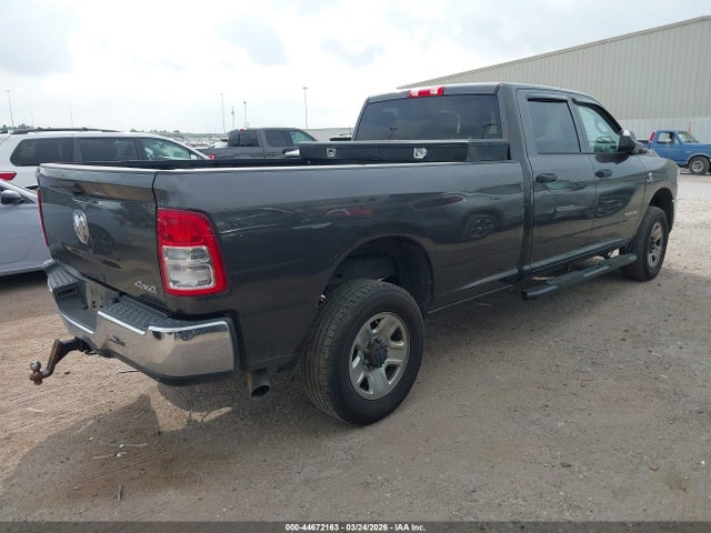 44672163 :رقم المزاد ، 3C6UR5HL0KG683262 vin ، 2019 Ram 2500 Tradesman  4x4 8' Box مزاد بيع