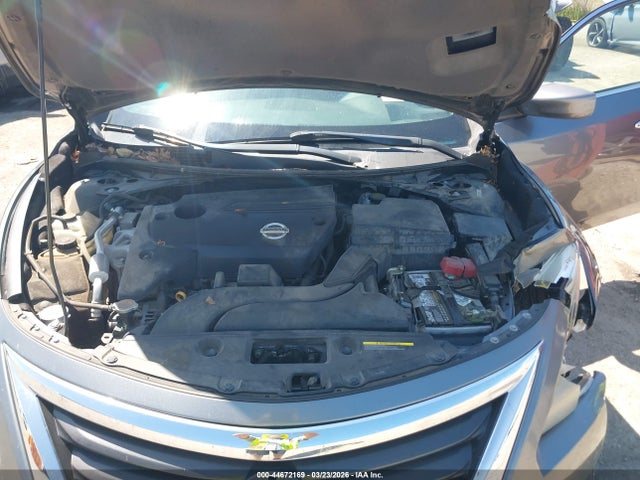 2014 Nissan Altima 2.5 S მანქანა იყიდება აუქციონზე, vin: 1N4AL3AP3EN377883, აუქციონის ნომერი: 44672169