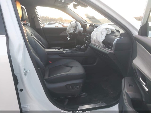 Продажа на аукционе авто 2024 Toyota Grand Highlander Limited, vin: 5TDAAAB58RS033242, номер лота: 44672208