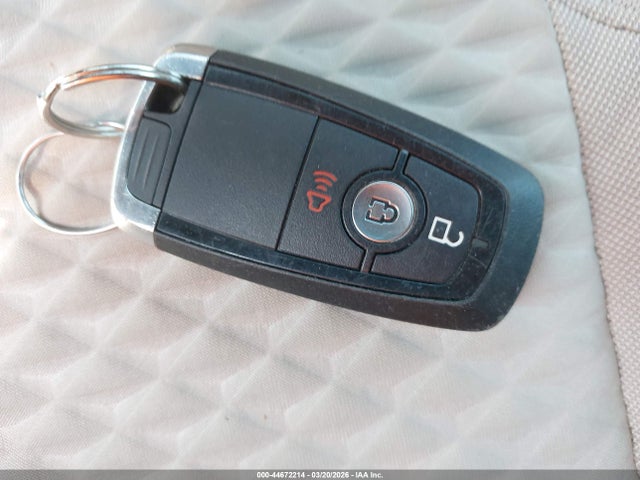 1FMCU0G67LUA21853 Ford ESCAPE SE