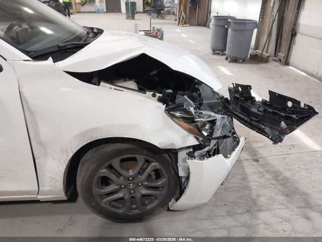 Aukcja sprzedaży 2020 Toyota Yaris Le, vin: 3MYDLBYV3LY708565, numer aukcji: 44672225