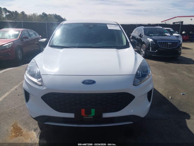 Продажа на аукционе авто 2021 Ford Escape S, vin: 1FMCU9F67MUA83339, номер лота: 44672269