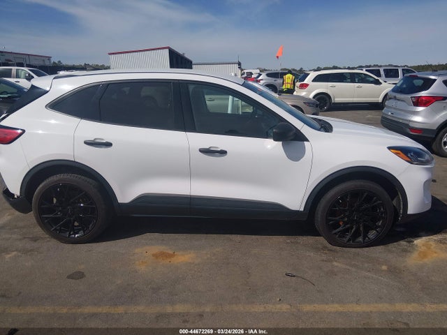 Продажа на аукционе авто 2021 Ford Escape S, vin: 1FMCU9F67MUA83339, номер лота: 44672269