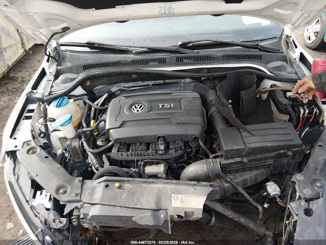 2014 Volkswagen Jetta Gli Autobahn მანქანა იყიდება აუქციონზე, vin: 3VW5S7AJ2EM209533, აუქციონის ნომერი: 44672275