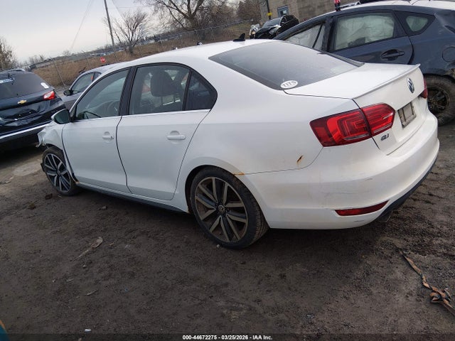 2014 Volkswagen Jetta Gli Autobahn მანქანა იყიდება აუქციონზე, vin: 3VW5S7AJ2EM209533, აუქციონის ნომერი: 44672275