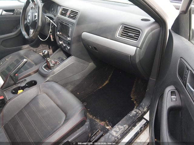 2014 Volkswagen Jetta Gli Autobahn მანქანა იყიდება აუქციონზე, vin: 3VW5S7AJ2EM209533, აუქციონის ნომერი: 44672275