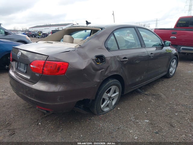 Продажа на аукционе авто 2011 Volkswagen Jetta 2.0l Tdi, vin: 3VWLL7AJ8BM118783, номер лота: 44672285