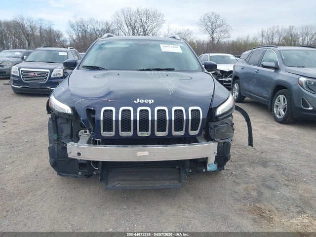 2016 Jeep Cherokee Latitude მანქანა იყიდება აუქციონზე, vin: 1C4PJLCB7GW342840, აუქციონის ნომერი: 44672288