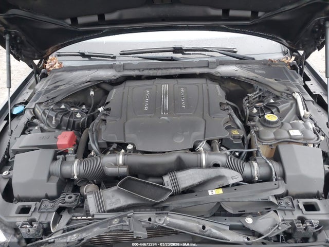 SAJBD4BV7HCY34551 Jaguar Xf 35t Premium