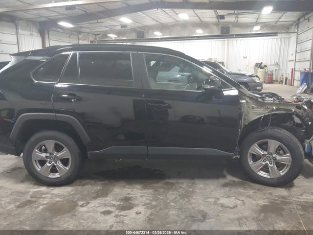 Продажа на аукционе авто 2022 Toyota Rav4 Xle, vin: 2T3P1RFV7NW310247, номер лота: 44672314