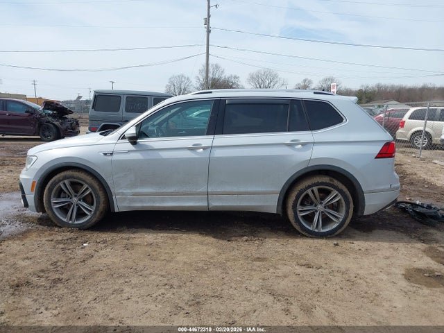 Aukcja sprzedaży 2019 Volkswagen Tiguan 2.0t Se/2.0t Sel/2.0t Sel R-line/2.0t Sel R-line Black, vin: 3VV2B7AX3KM020980, numer aukcji: 44672319