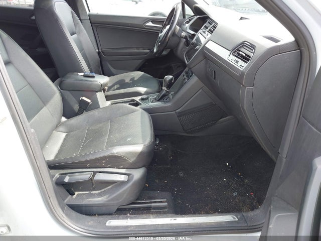 Aukcja sprzedaży 2019 Volkswagen Tiguan 2.0t Se/2.0t Sel/2.0t Sel R-line/2.0t Sel R-line Black, vin: 3VV2B7AX3KM020980, numer aukcji: 44672319