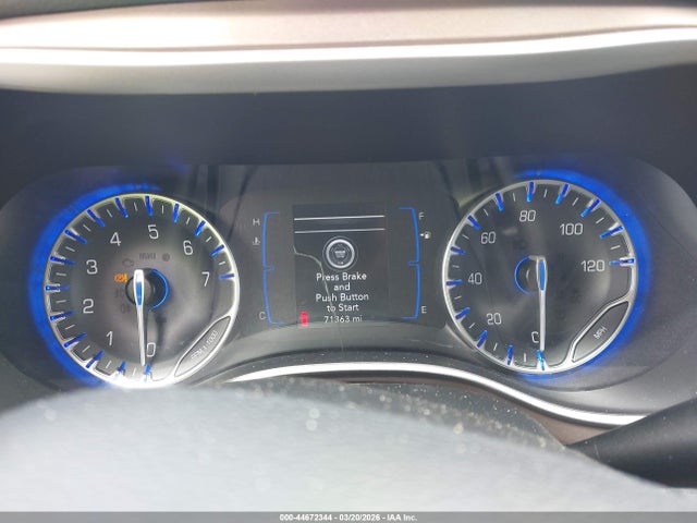 44672344 :رقم المزاد ، 2C4RC1BG9KR548263 vin ، 2019 Chrysler Pacifica Touring L مزاد بيع