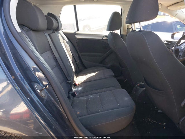 2012 Volkswagen Golf 2.5l 4-door მანქანა იყიდება აუქციონზე, vin: WVWDB7AJ2CW274507, აუქციონის ნომერი: 44672362