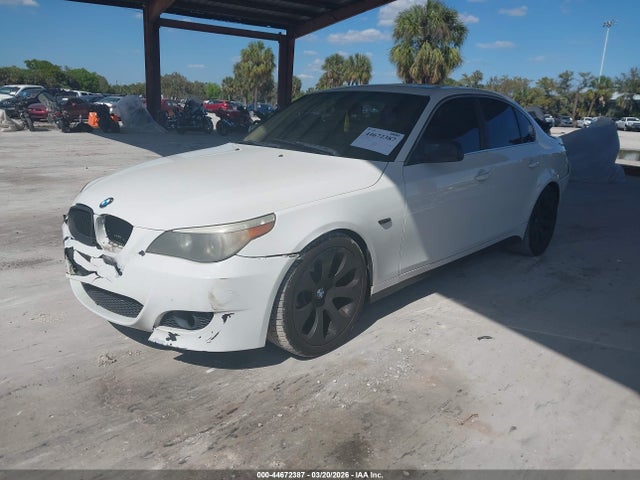 2006 Bmw 530i მანქანა იყიდება აუქციონზე, vin: WBANE73576CM31365, აუქციონის ნომერი: 44672387