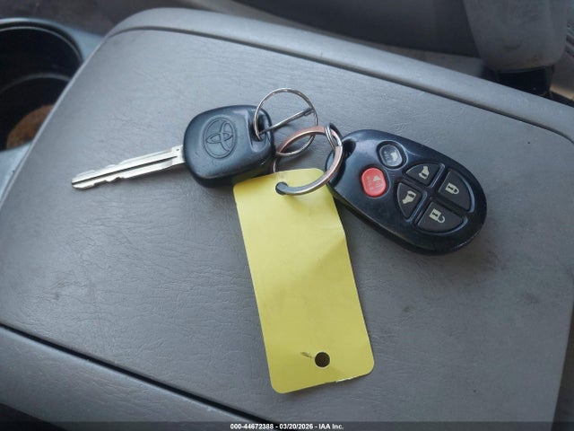 2010 TOYOTA SIENNA 5TDYK4CC9AS326615 Photo 10