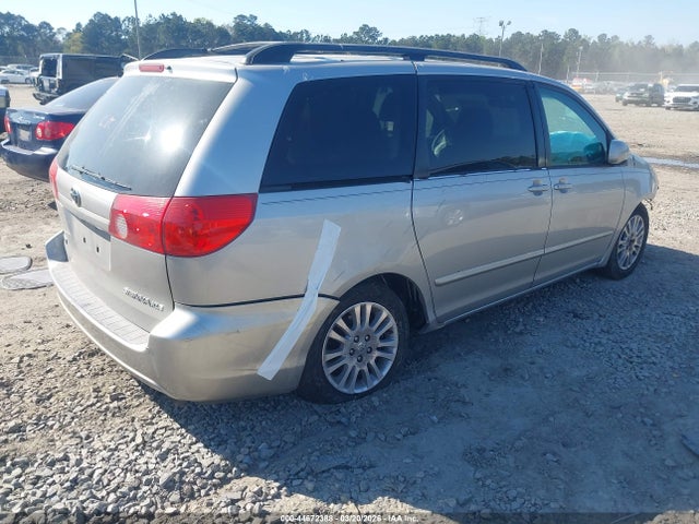 2010 TOYOTA SIENNA 5TDYK4CC9AS326615 Photo 3